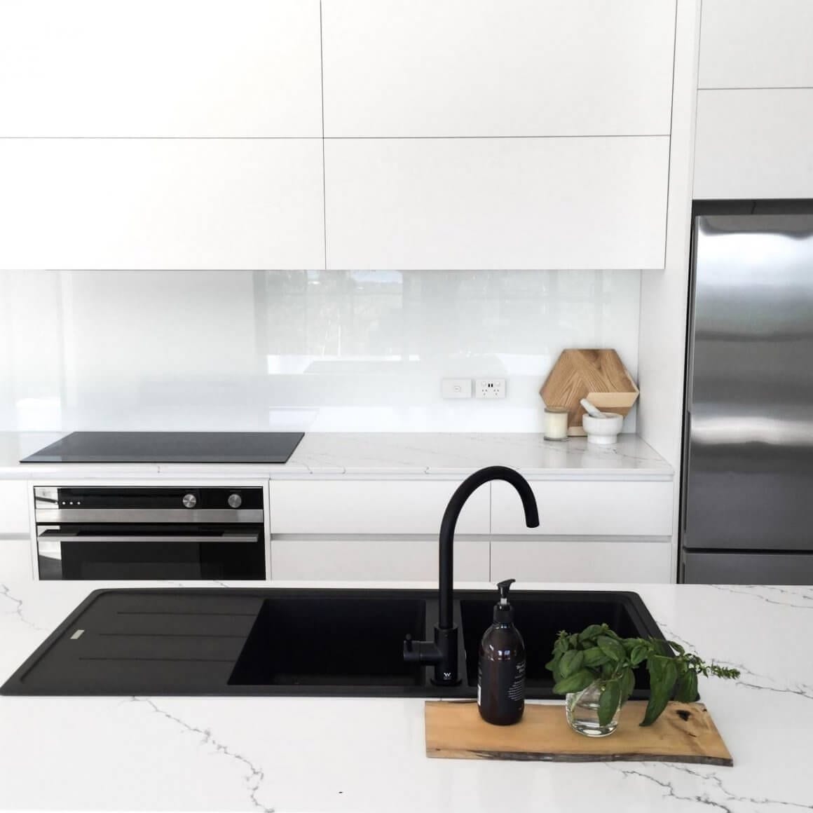 Granny Flat Kitchen